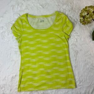 COLUMBIA short sleeve shirt